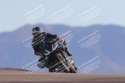 media/Nov-06-2023-Moto Forza (Mon) [[ce023d0744]]/3-Intermediate Group/Session 5 (Turn 9)/